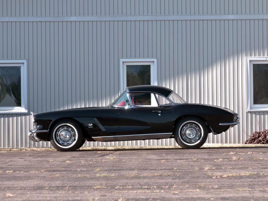  Chevrolet Corvette Fuel Injection 1962 года  (фото 10 из 29)
